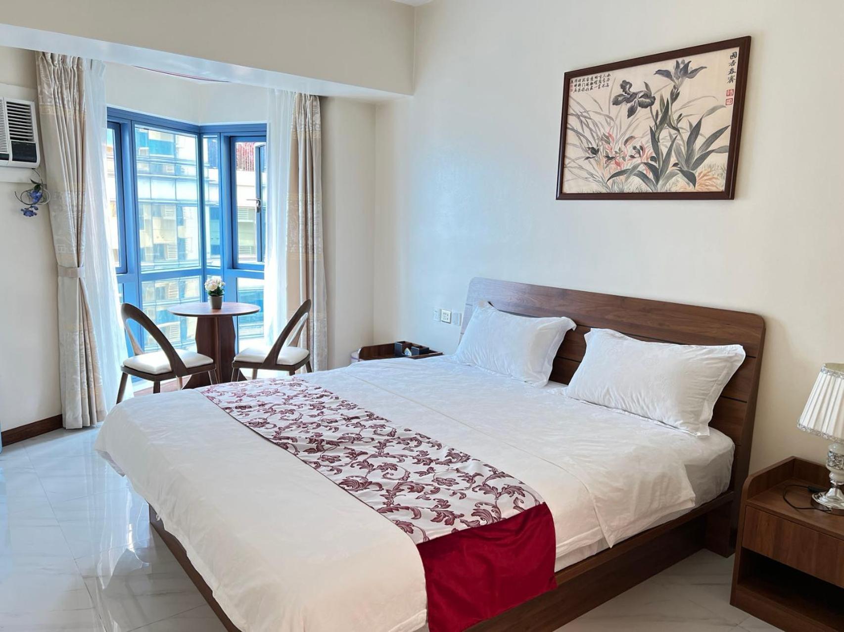 Grand Riviera Suites Manila Exterior photo